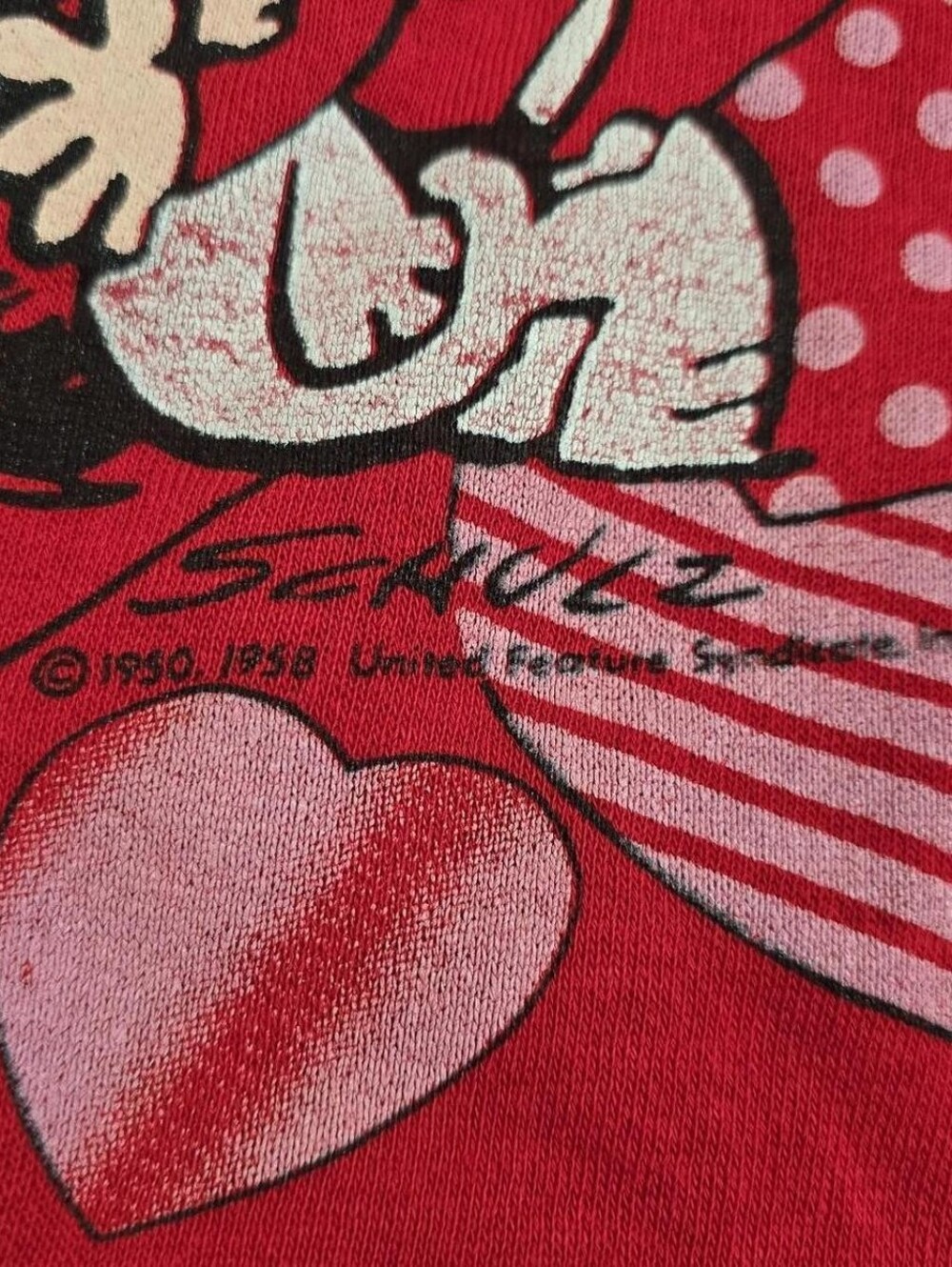 Vintage 70s Peanuts Snoopy and Charlie Brown Valentine's Red Sweatshirt Crewneck - Picture 5 of 6